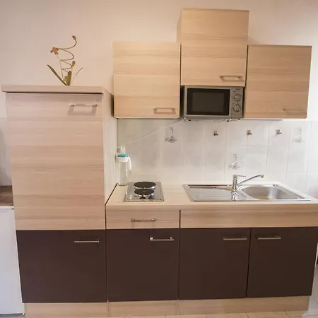 Apartment Piazza Antica Rovinj Exteriör bild