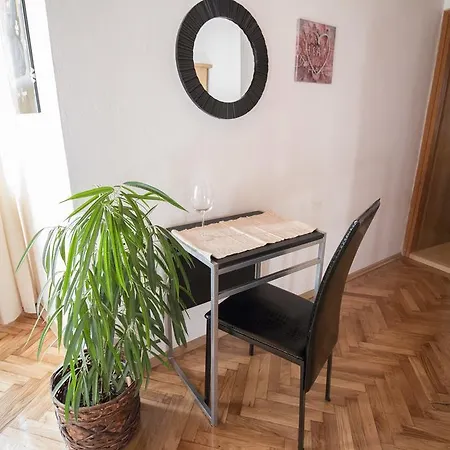 Apartment Piazza Antica Rovinj Exteriör bild